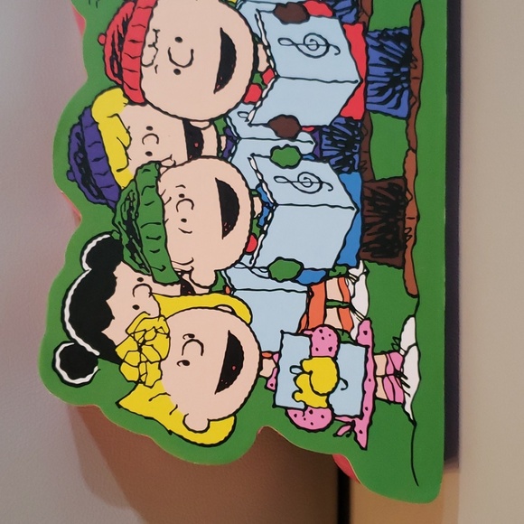 Peanuts Christmas Caroling Wall Sign NWT - Picture 3 of 5